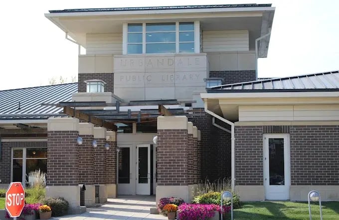 Urbandale Library